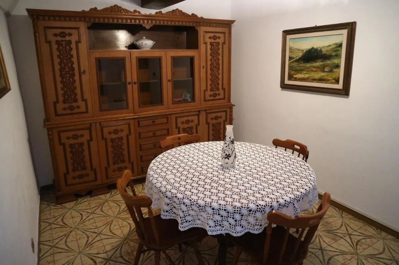 Da Lilly Apartment2 Lucca 0*,  Italien